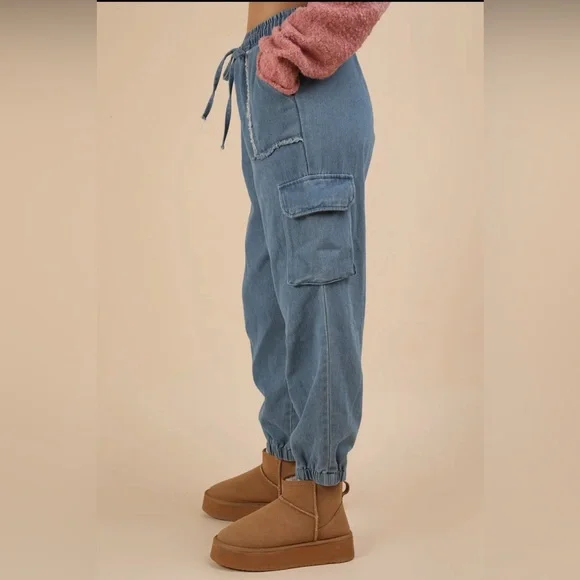 Cassie- cargo jogger jeans - Picture 2 of 4